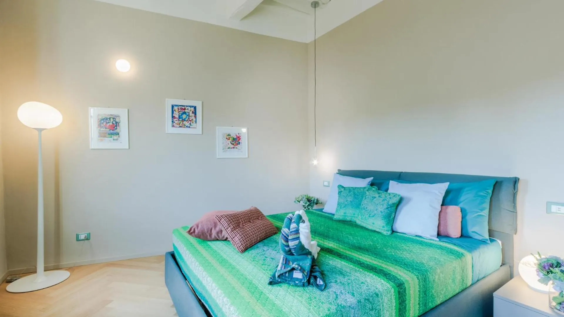 Casa Pino 2 Bedrooms 2 Bathrooms Contemporary Apar Lucca 0*,