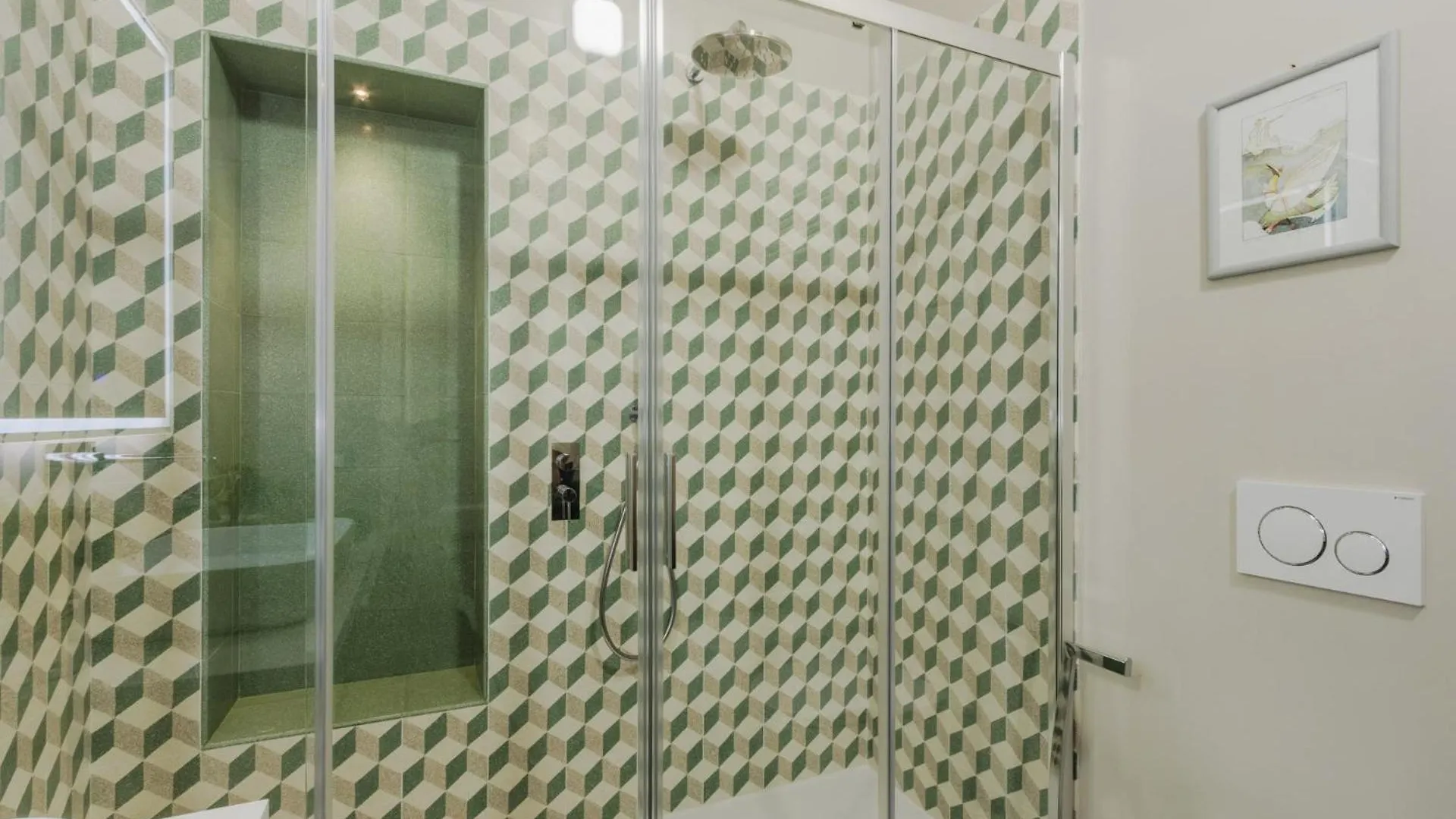Casa Pino 2 Bedrooms 2 Bathrooms Contemporary Apar Lucca Italy